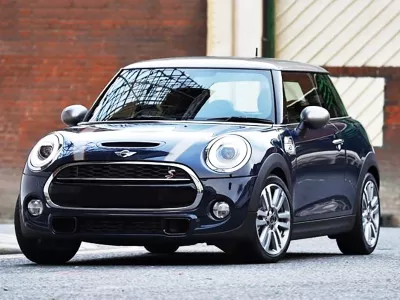 THAY KÍNH XE Ô TÔ Mini One tận nơi